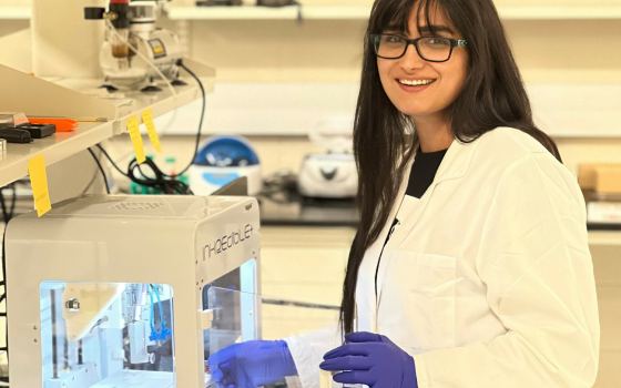 Dr. Fateme Fayyazbakhsh, shown in a laboratory at Missouri S&T, aims to develop more effective dressings for patients with second-degree burns. Photo by Lev Suliandziga.