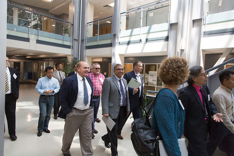 Robotic bridge inspection researchers gather at S&T