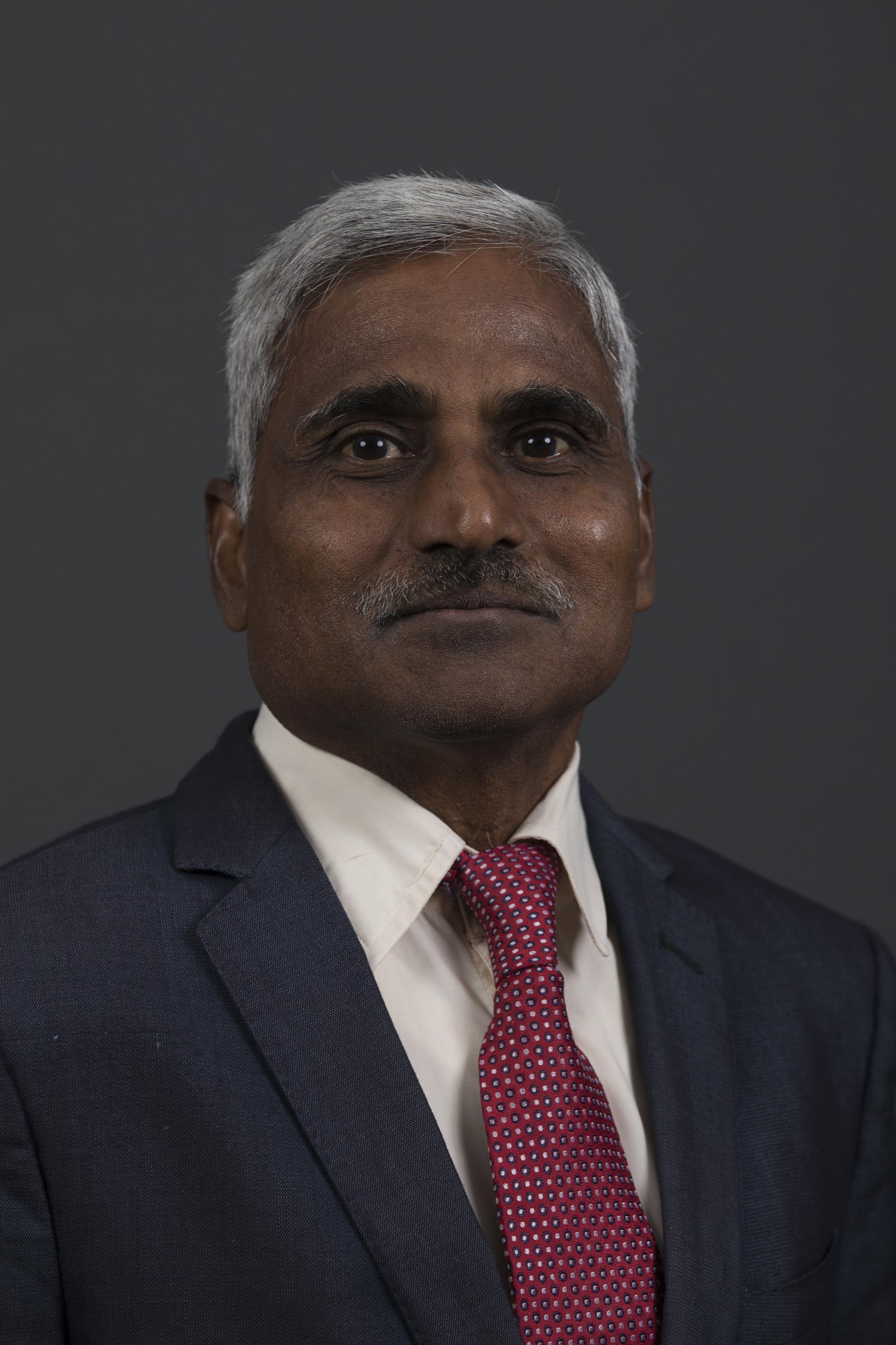 Photo of Dr. V. Prakash Reddy