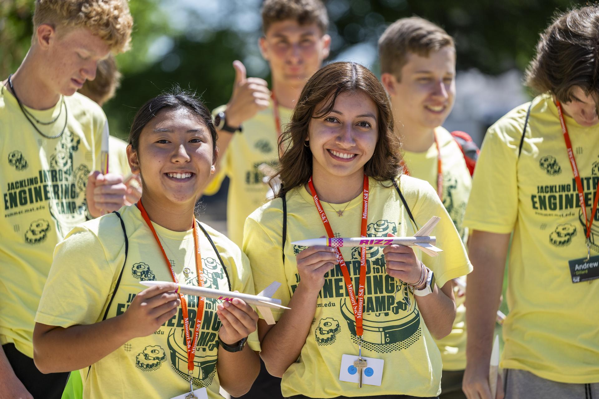 A group of students at the Jackling Intro to Engineering summer camp.